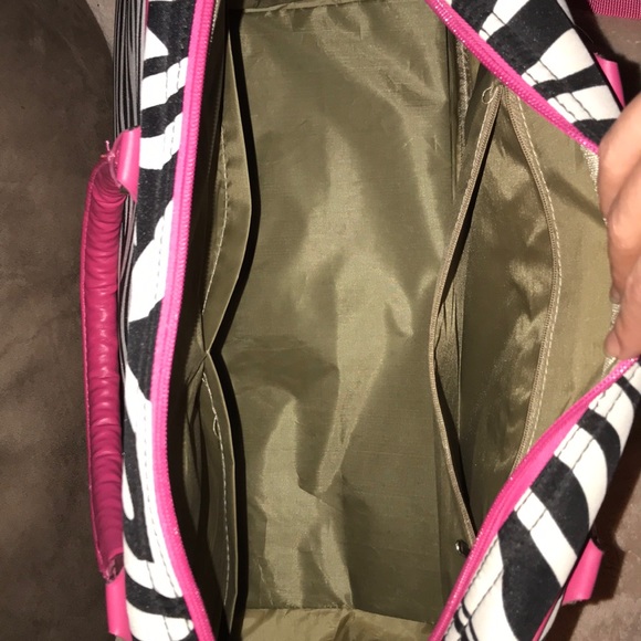 Pink with Zebra striped luggage NEW - Picture 4 of 6